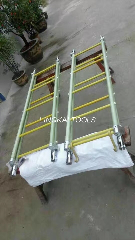 Scale leggere isolate in fibra di vetro per l'installazione di torri di linea aerea