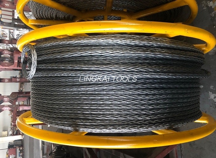 Cavo metallico in acciaio anti-torsione da 18 mm per la tesatura di due conduttori in bundle